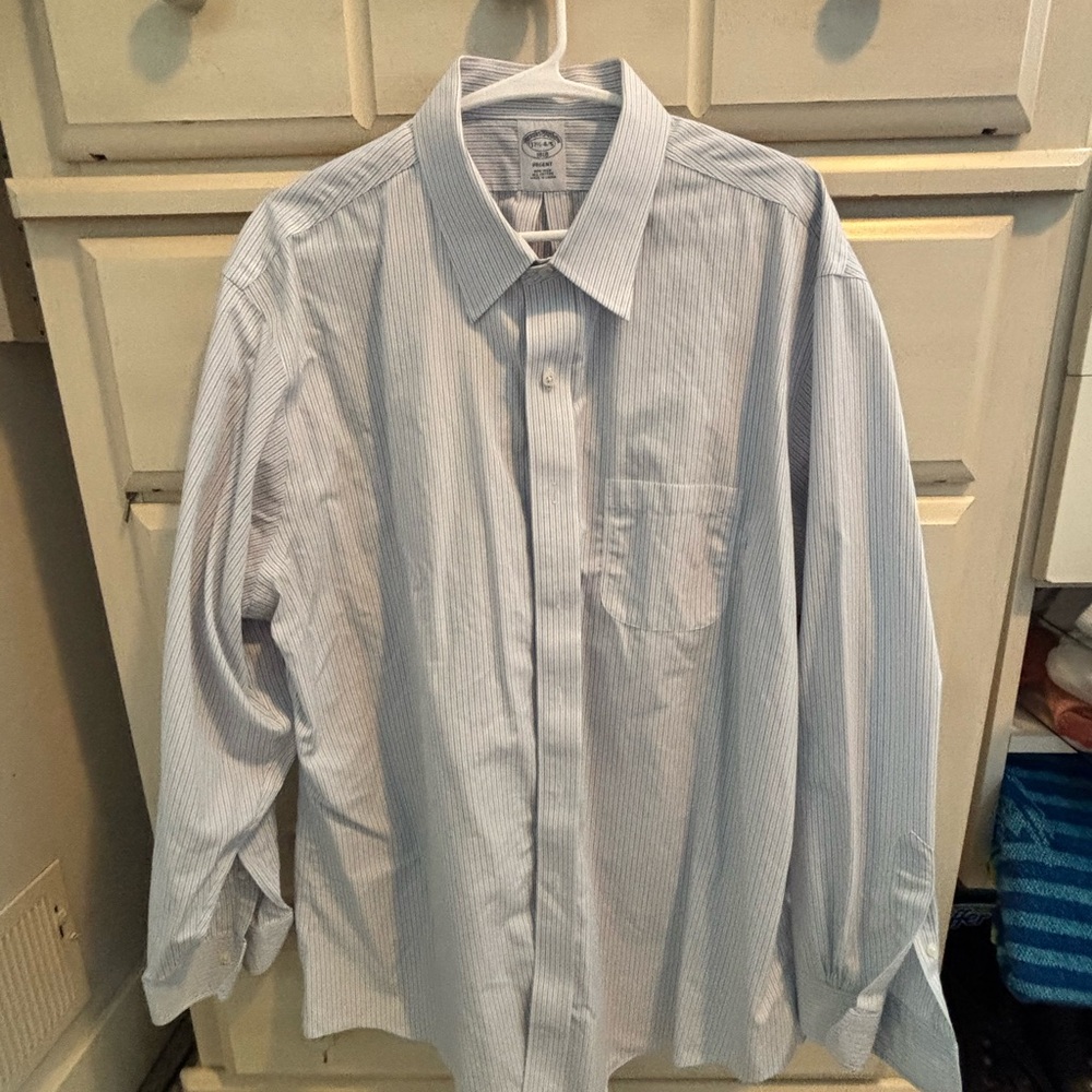 Brooks Brothers Men's Dress Shirt - White with Blue Stripes